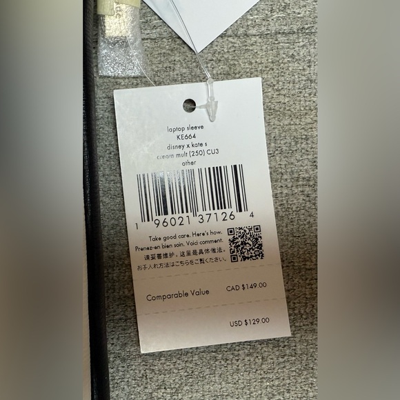 Kate Spade x Disney Beauty and the Beast Laptop Sleeve - Picture 3 of 8